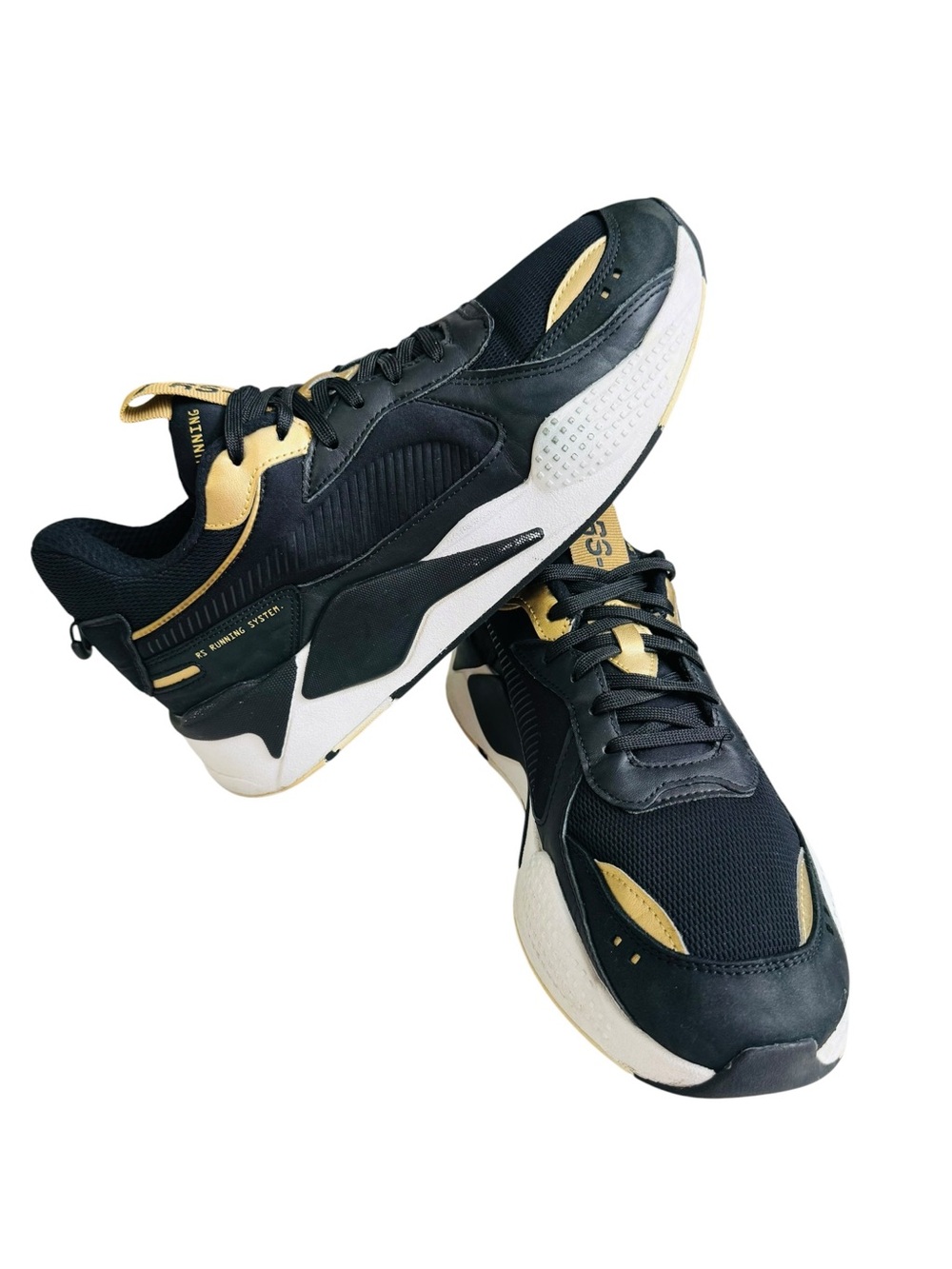 Puma Black and Gold Athletic Low-Top Sneakers Size 11